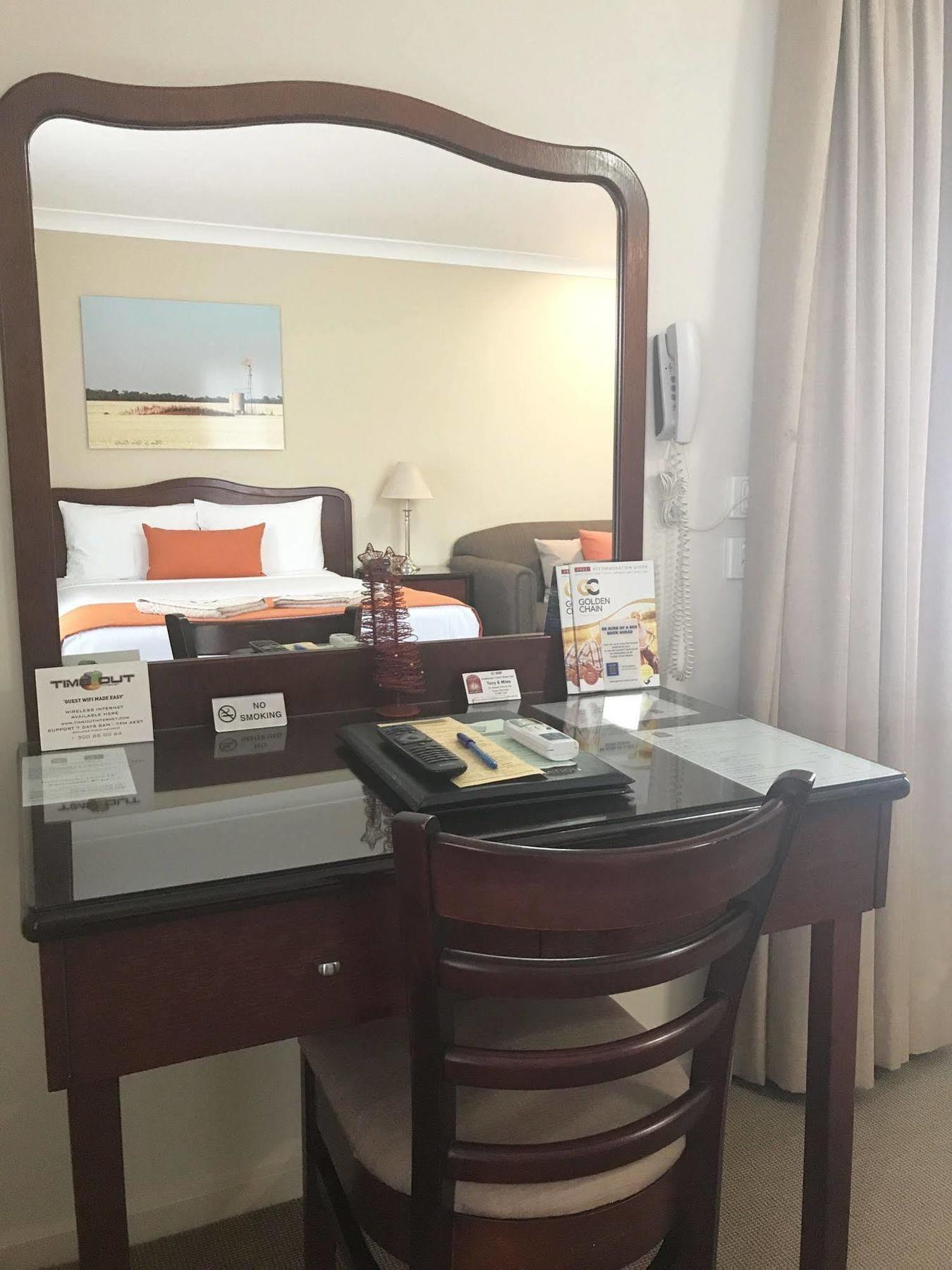 Endeavour Court Motor Inn Dubbo Luaran gambar
